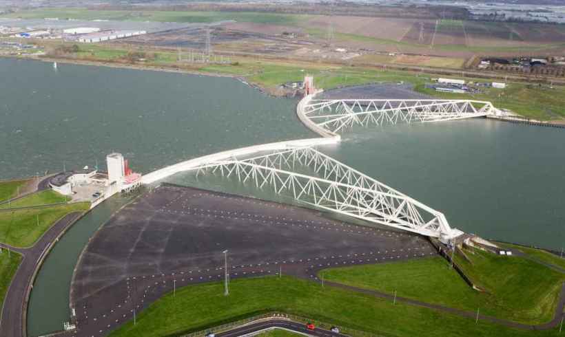 Protipovodňové a vodné hospodárstvo mesta – Rotterdam, Holandsko